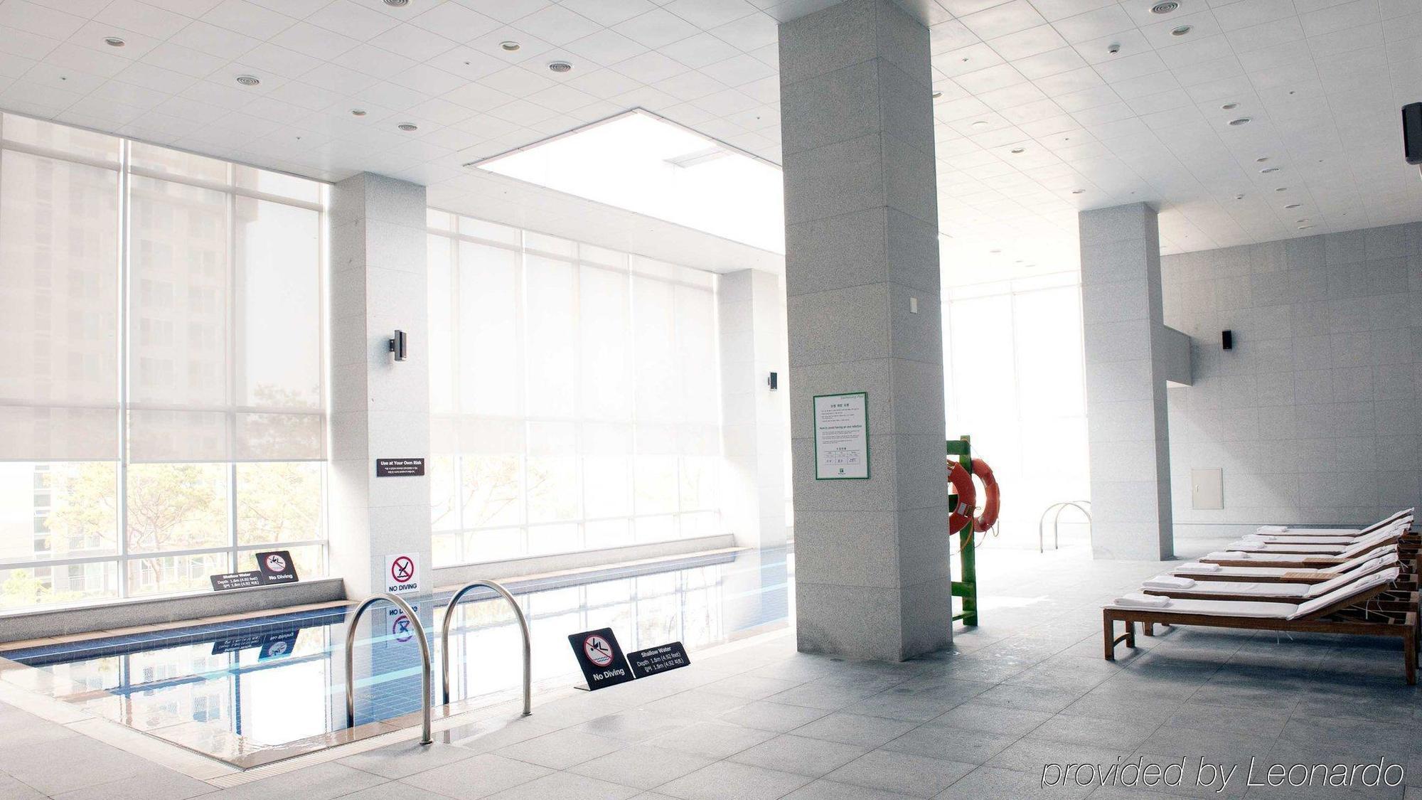 Hotel Ramada Plaza By Wyndham Gwangju Gwangju Metropolitan City Exterior foto